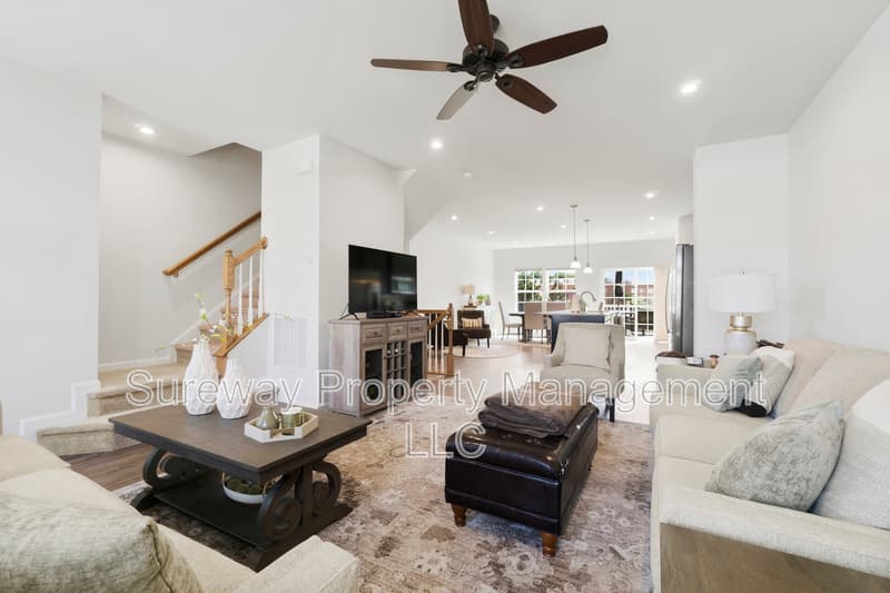 Sicklerville Townhome: 112 Freedom Way