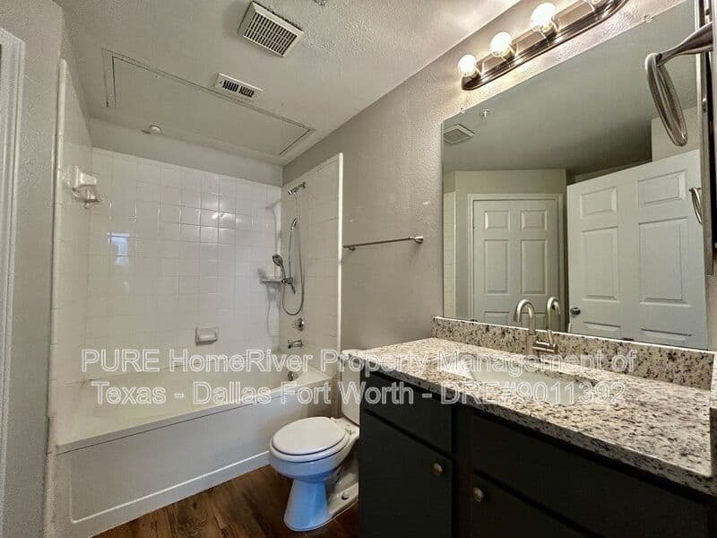 Arlington Condo: 1655 Ascension Bluff Dr.