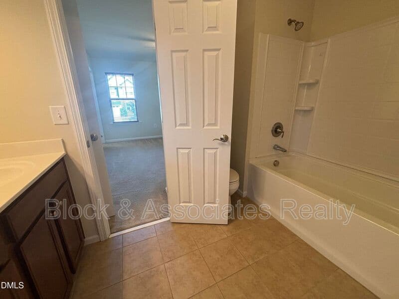 Wake Forest House: 1429 Kirkwood Hill Way