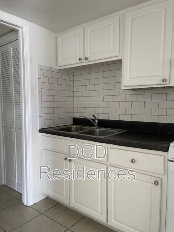 Clearwater Condo: 311 S Betty Lane