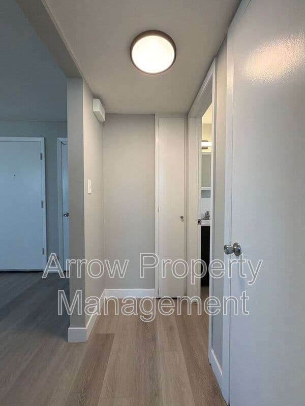 Lincoln House: 1100 South 25th Street
