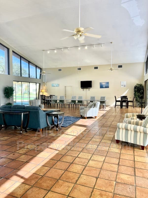 Orlando Condo: 3012 S Semoran Blvd