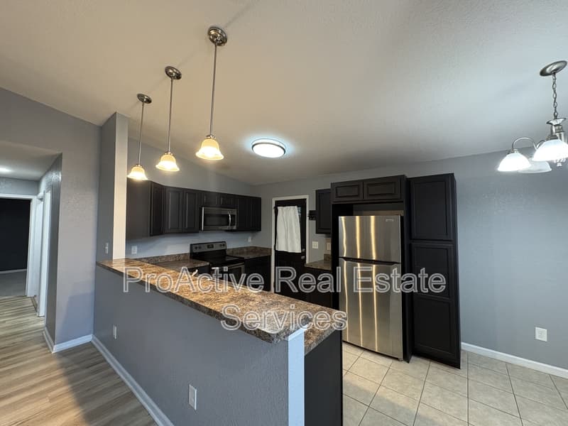 Virginia Beach House: 1021 Mineola Dr