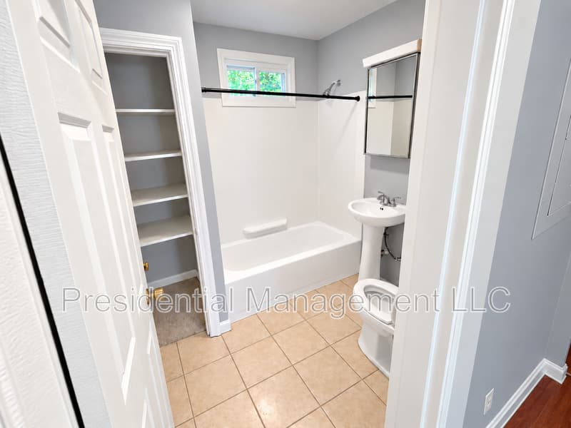 Waterbury Condo: 1696 North Main St