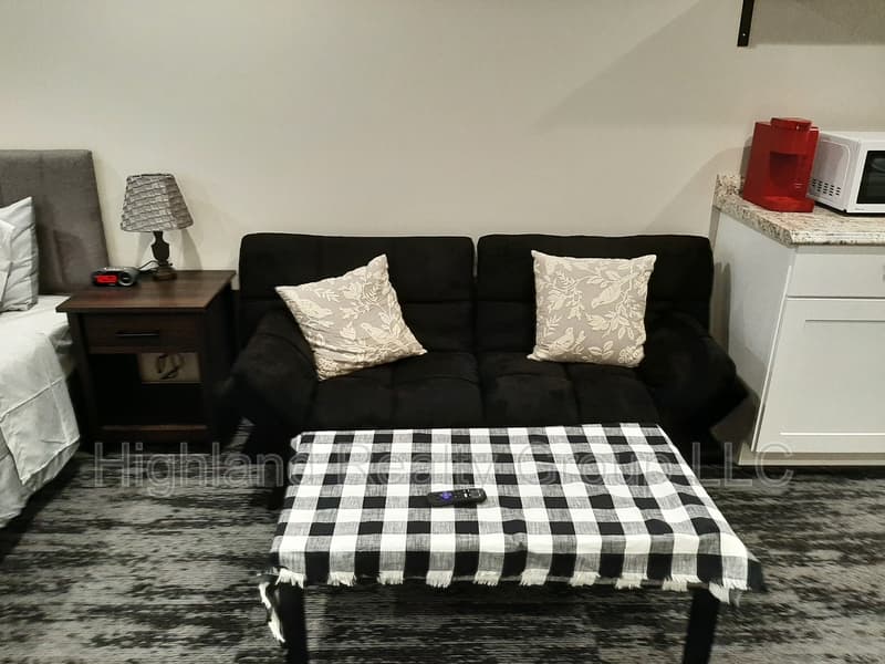 Harrisburg Condo: 311 South River Street - 1st flr rear