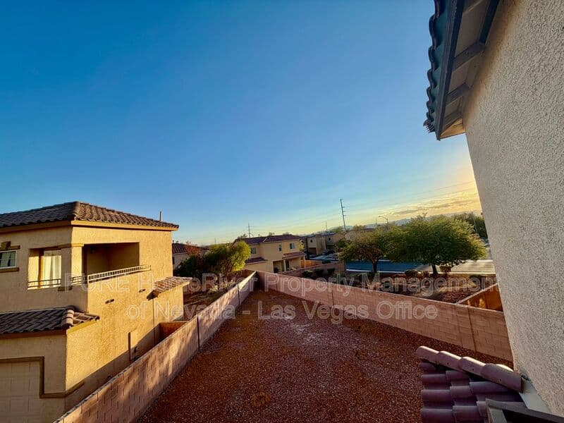 North Las Vegas House: 6109 Blue Luna Street