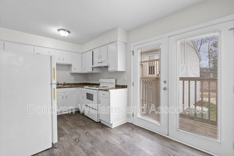 Charlotte Condo: 4620 Central Ave, Unit B