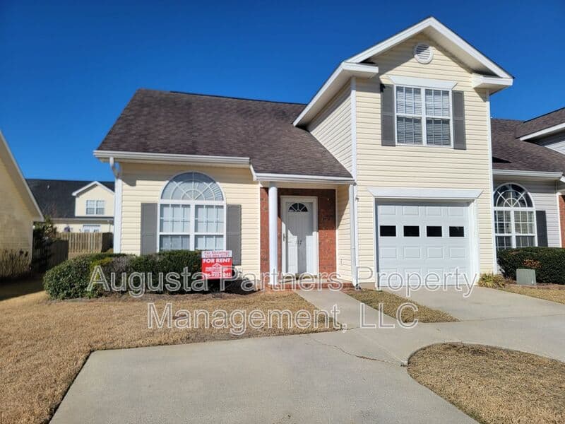Evans House: 117 Palmer Ct
