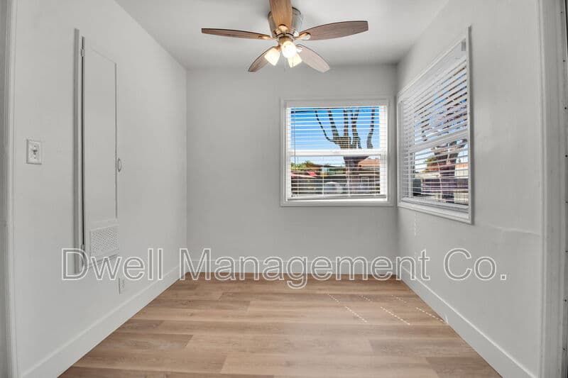 La Mesa Condo: 4913 Guava Ave