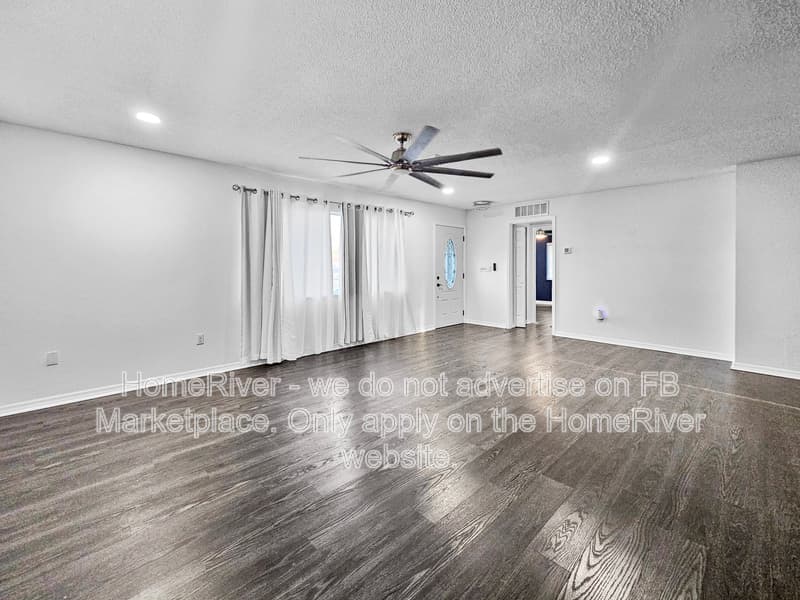 Nokomis House: 420 Signorelli Dr