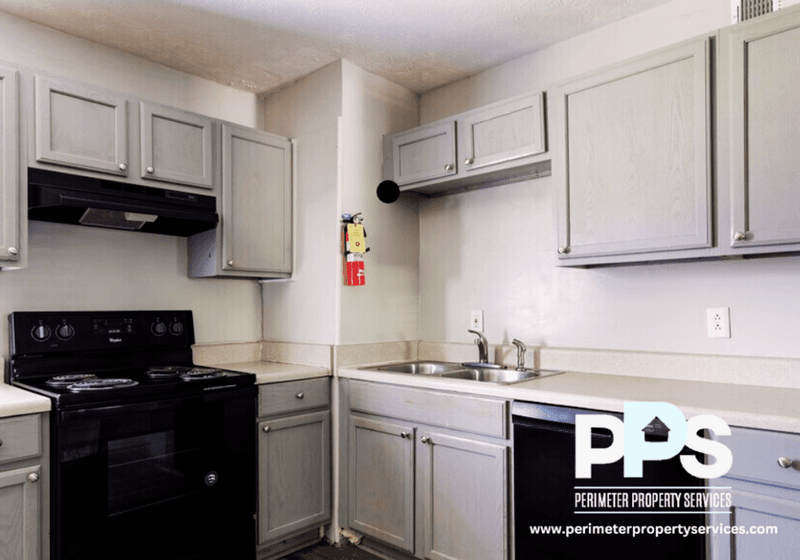 Carrollton House: 1126 Maple St