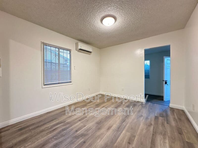 Bell Condo: 6205 Alamo Ave.