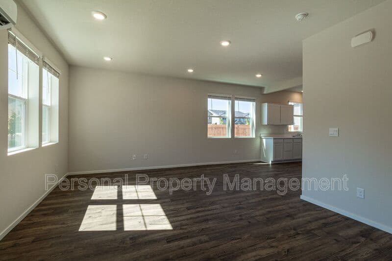 Vancouver Townhome: 12608 NE 115th Way