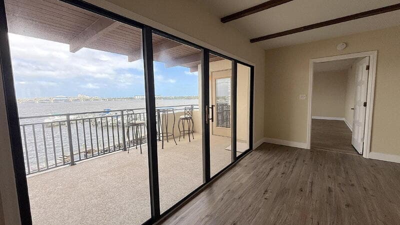 Daytona Beach Condo: 632 Marina Point Drive
