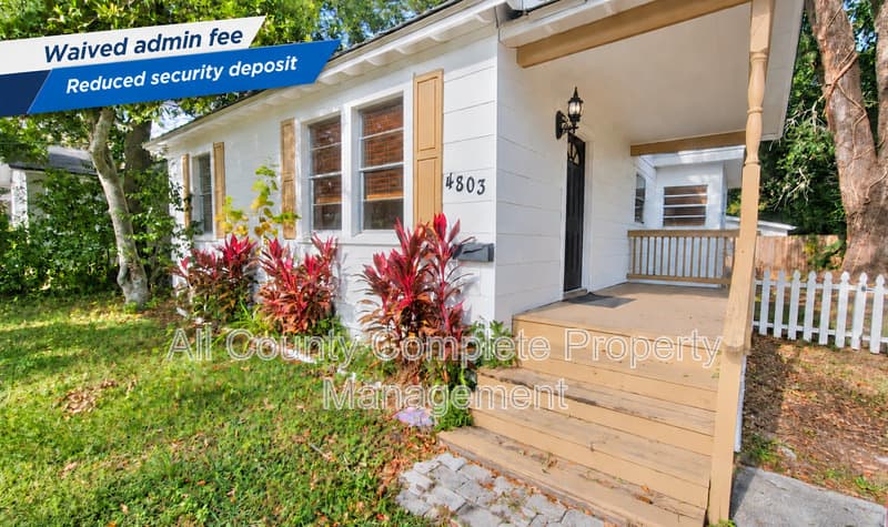 Jacksonville House: 4803 Lexington Ave