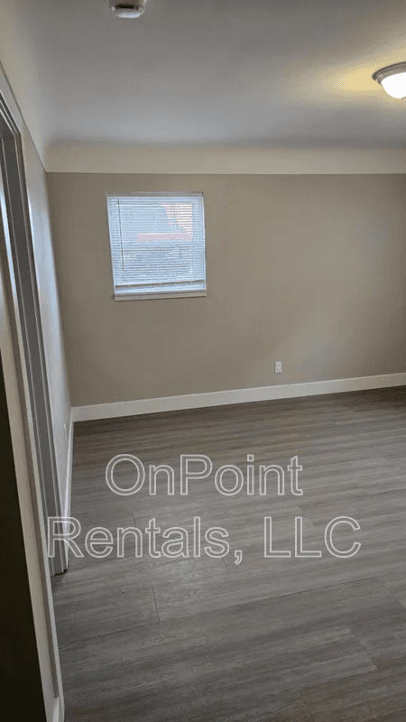 Westland Condo: 5903 North Wayne Road