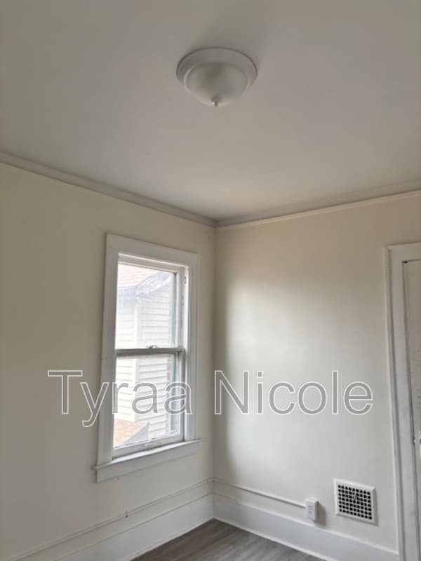 Detroit House: 2285 Cortland Street