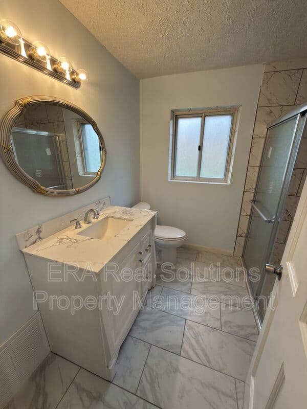 West Chester House: 7723 West Chester Rd.