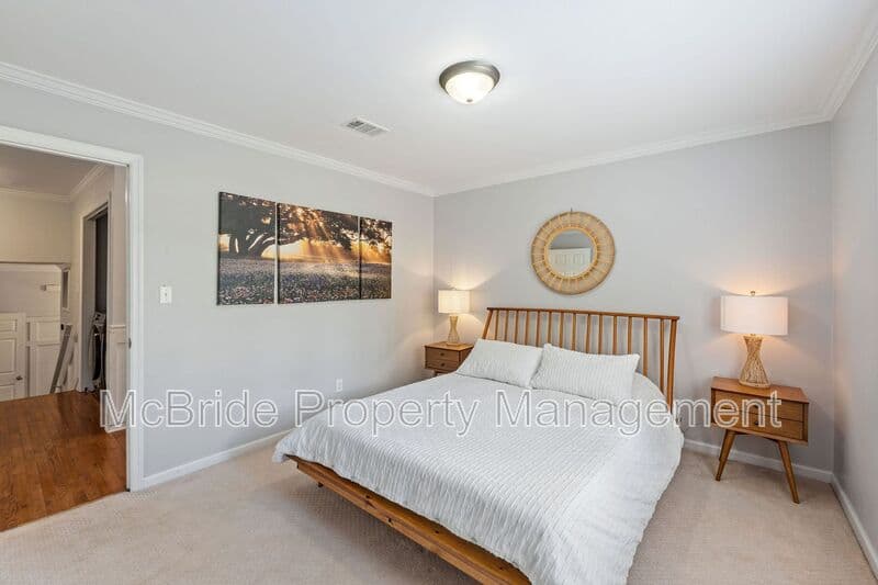 Augusta House: 3322 Wheeler Road