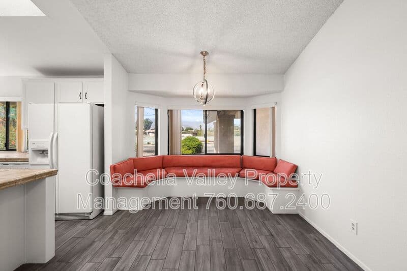 Palm Desert House: 43922 Warner Trail