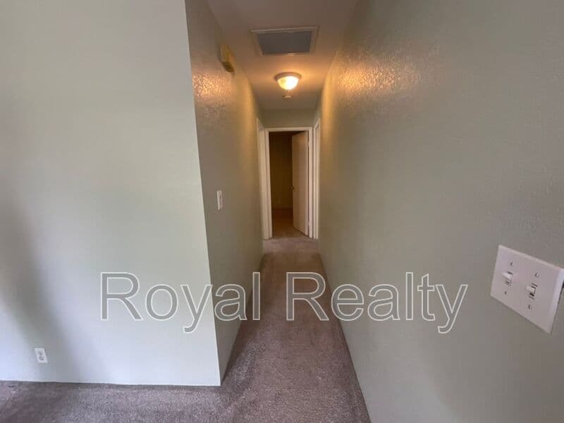 Honolulu Condo: 625 Mananai Place