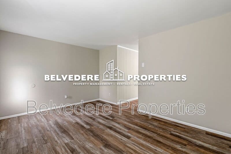 Greensboro House: 3005 Kilkenny Ave