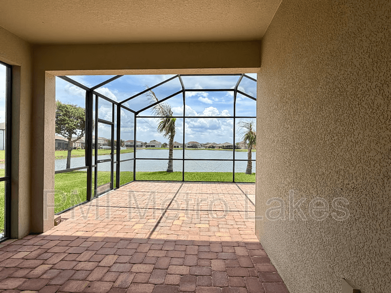 Kissimmee House: 4309 Summer Breeze Way