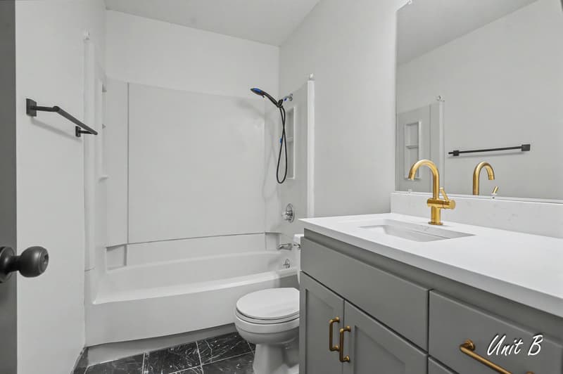 Lawrence Condo: 2901 University Drive - B