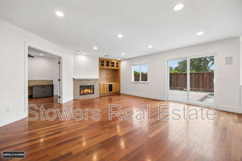 Pleasanton House: 3144 Joanne Circle