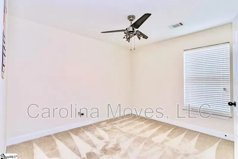 Simpsonville House: 4 Cedar Hill Court