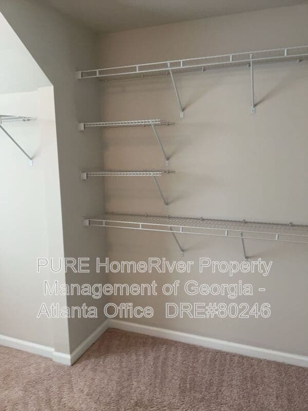 Buford House: 4126 Water Mill Dr