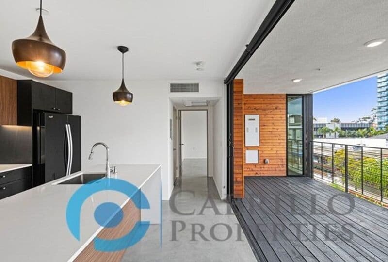 San Diego Condo: 2870 Fourth Ave
