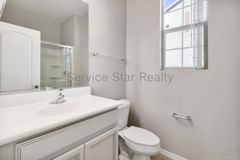 Phoenix House: 17214 N 9th Pl