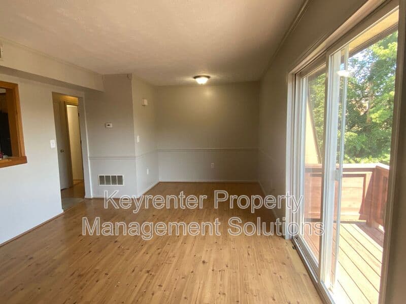 Staunton Condo: 2337 Morris Mill Rd