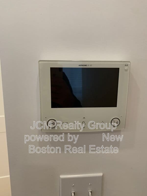 Chelsea Condo: 21 Fifth Street