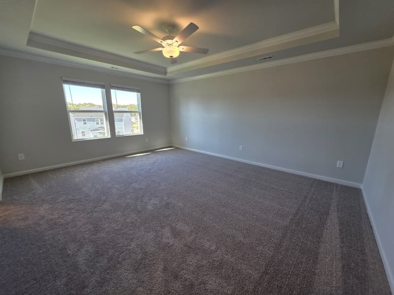 Youngsville House: 9 Silverbell Court