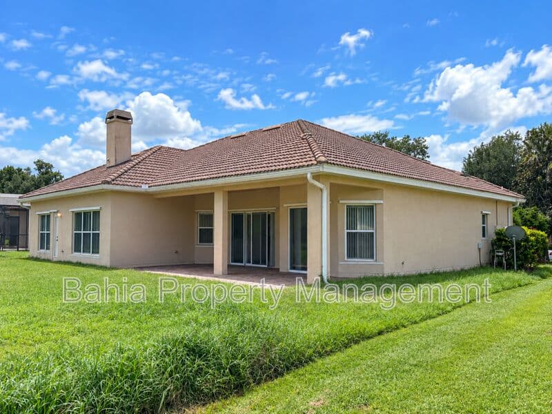 Kissimmee House: 3525 Sunset Isles Blvd