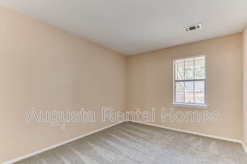 Augusta Condo: 2515 Center West Parkway - 9O