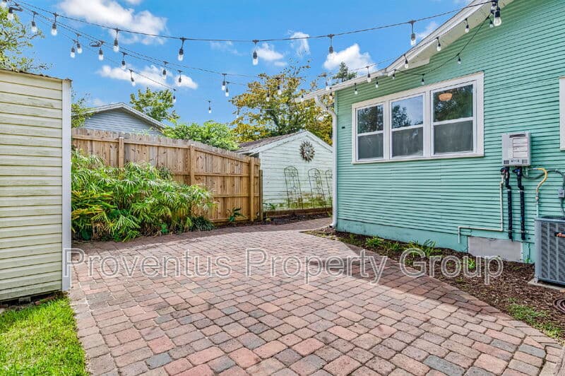 Pensacola House: 904 North 16th Avenue
