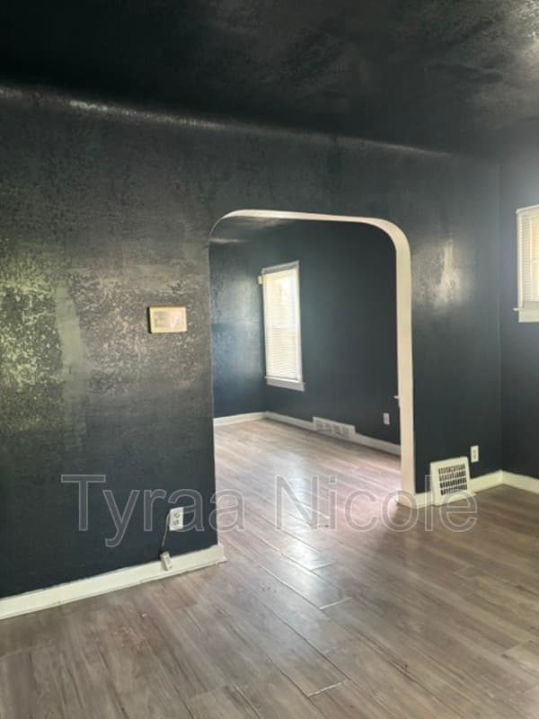 Detroit House: 15327 Snowden Street