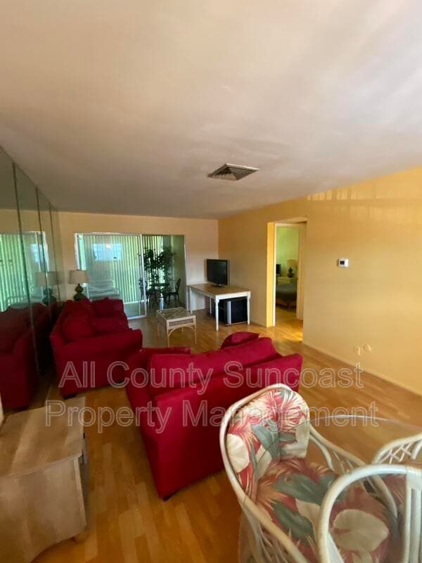 Clearwater Condo: 1433 S. Belcher Road