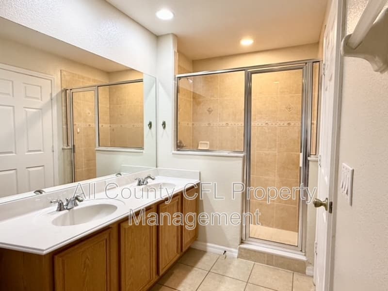 Orlando Townhome: 1972 Island Walk Drive