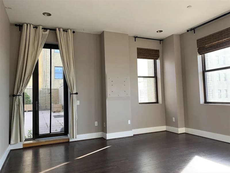 Jersey City Condo: 4 Beacon Way