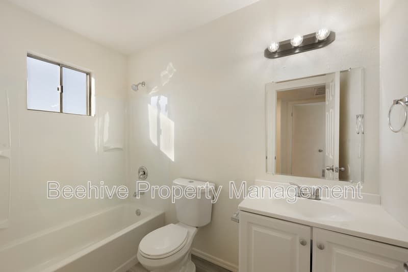 Phoenix House: 2732 E Culver St