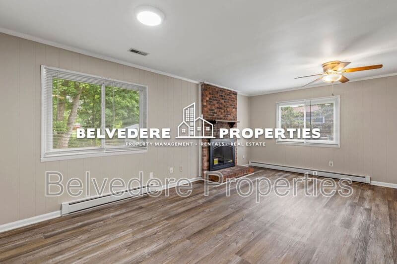 Greensboro House: 3005 Kilkenny Ave