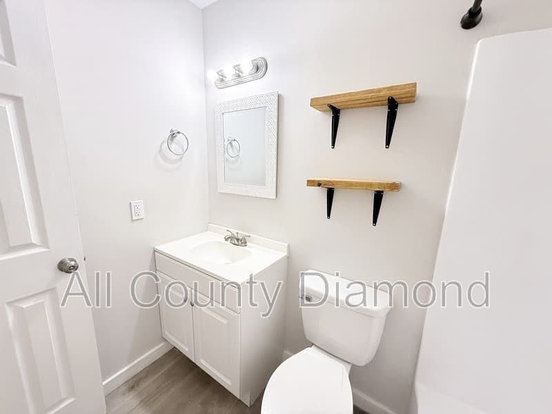 Panama City House: 175 N Berthe Ave