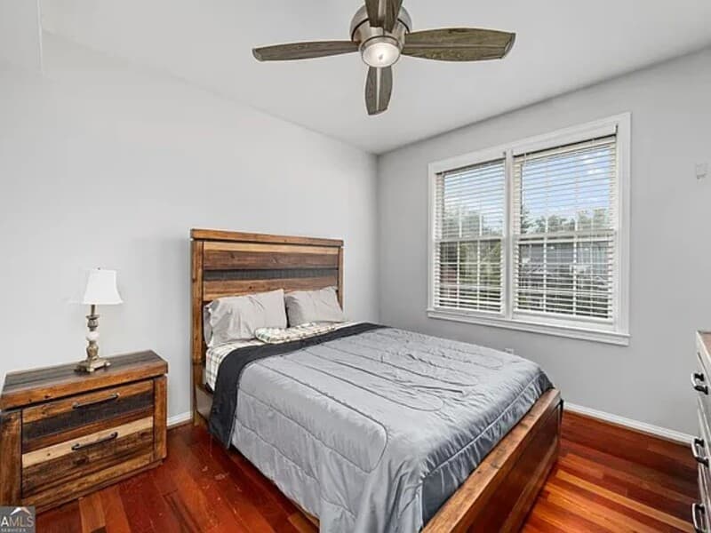 Atlanta Condo: 1735 Peachtree Street NE #428