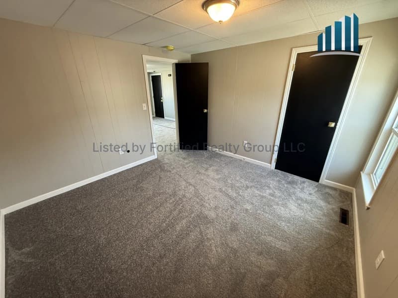 Fall River Condo: 85 Massasoit St