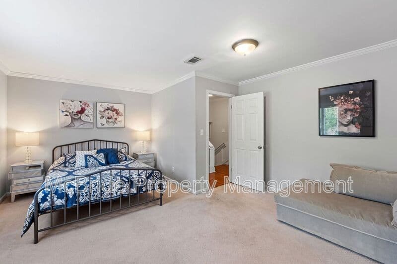 Augusta House: 3322 Wheeler Road