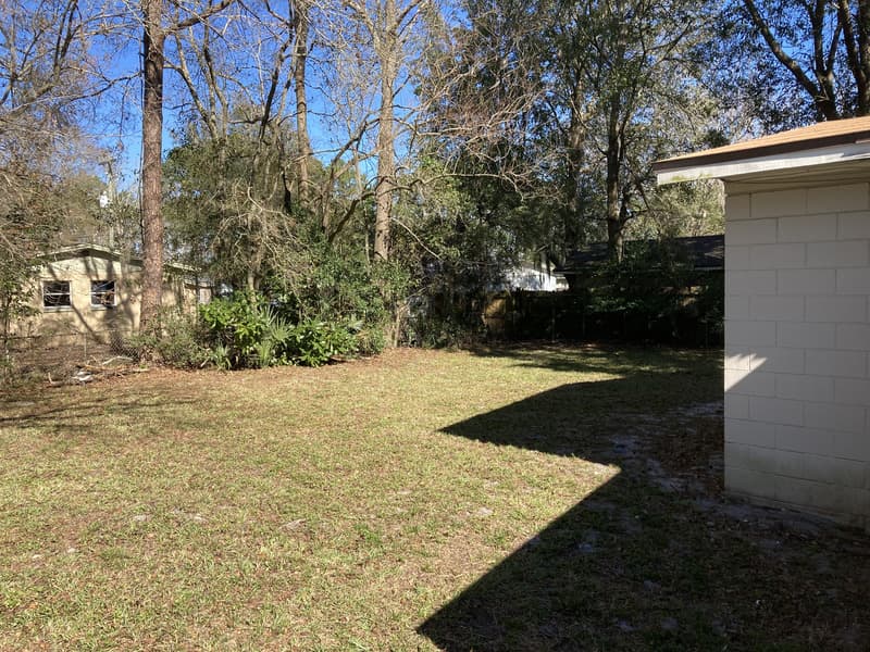 Jacksonville House: 7559 Proxima Rd